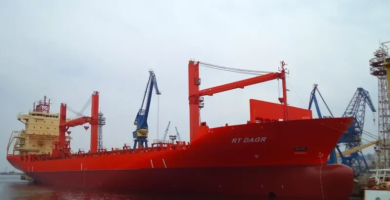 RT DAGR Container Ship IMO 9176682 photo 9