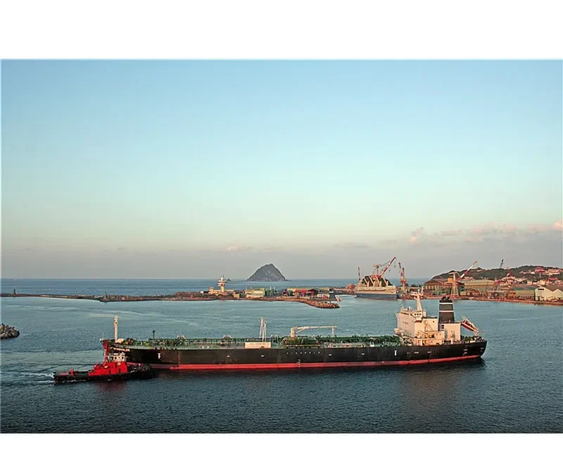 STROVOLOS Tanker IMO 9178056 photo 7