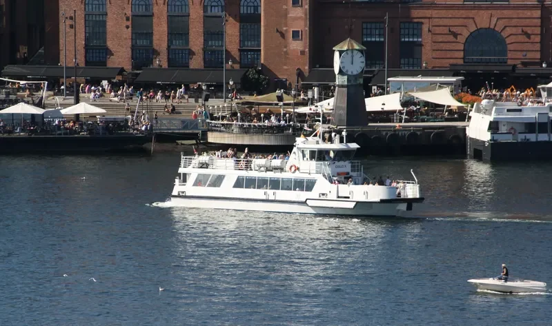 OSLO X Passenger Ship IMO 9178874 photo 7