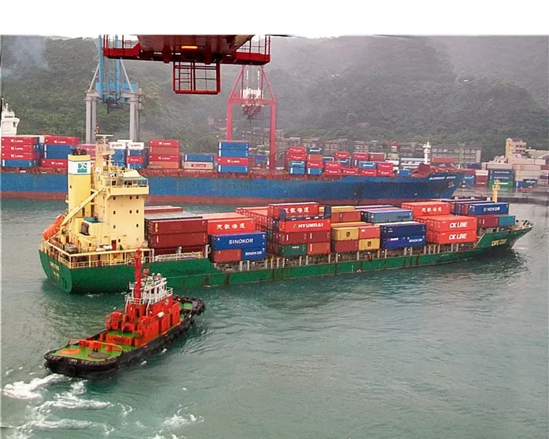 SINOKOR VLADIVOSTOK Container Ship IMO 9179452 photo 7