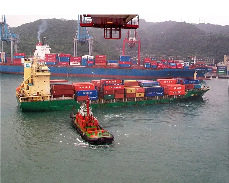 SINOKOR VLADIVOSTOK Container Ship IMO 9179452 photo 9