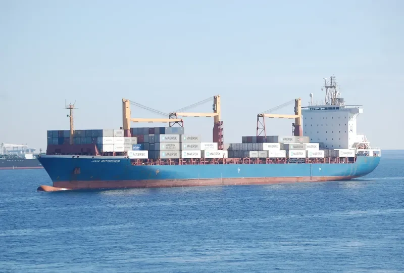 JAN RITSCHER Container Ship IMO 9179828 photo 2