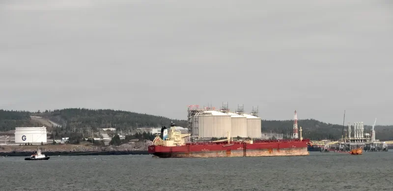 W STARS Tanker IMO 9180267 photo 9