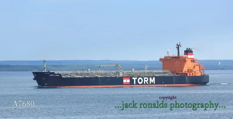POWER Tanker IMO 9180982 photo 6