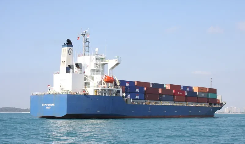 CTP FORTUNE Container Ship IMO 9181730 photo 2