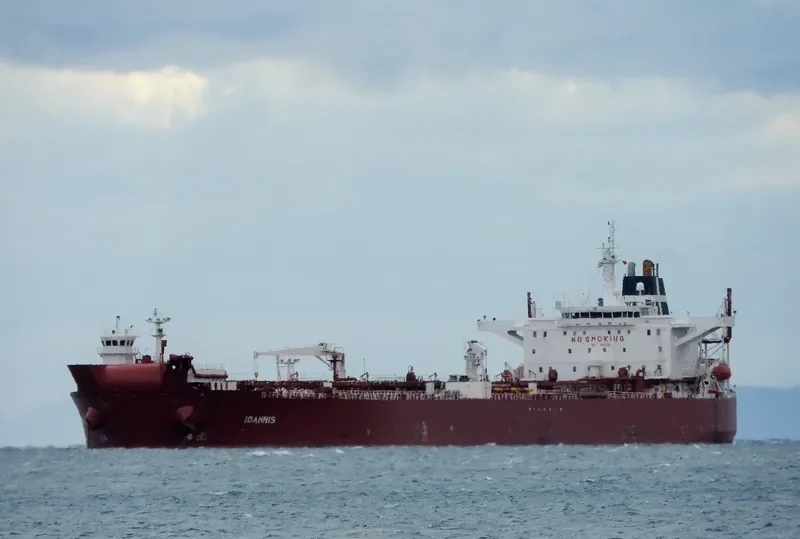 AURORA Tanker IMO 9183295 photo 4