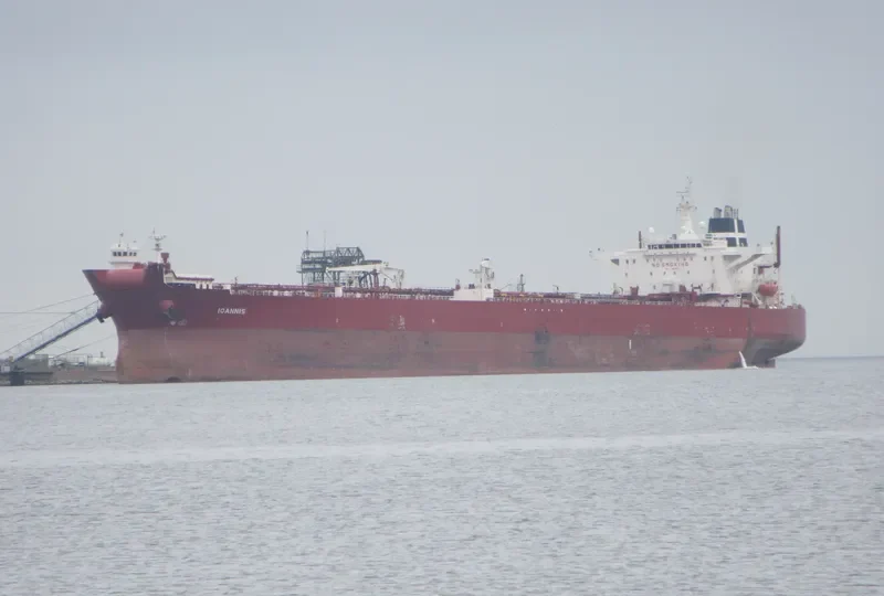 AURORA Tanker IMO 9183295 photo 6