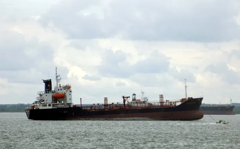 ANGGRAINI EXCELLENT Tanker IMO 9183544 photo 6