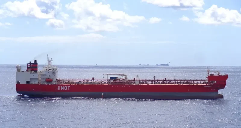 DAN EAGLE Tanker IMO 9183609 photo 2