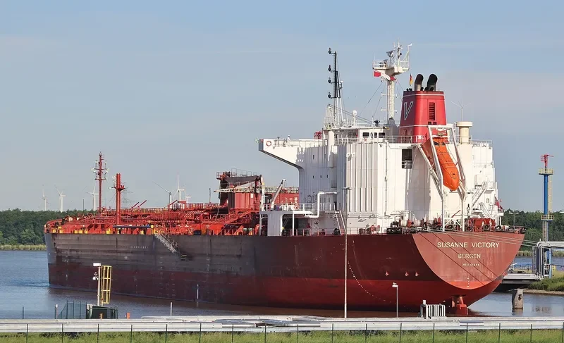 SUSANNE VICTORY Tanker IMO 9185499 photo 10