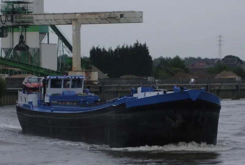 AMISTADE General Cargo IMO 9185970 photo 4