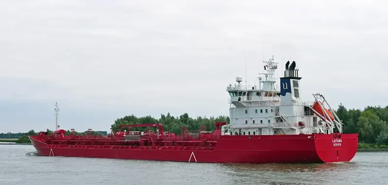 LATANA Tanker IMO 9186352 photo 4