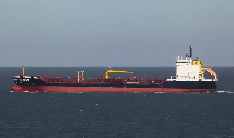 AL AMAL AL SAUDI Tanker IMO 9186728 photo 5
