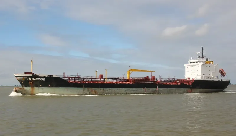 AL AMAL AL SAUDI Tanker IMO 9186728 photo 8