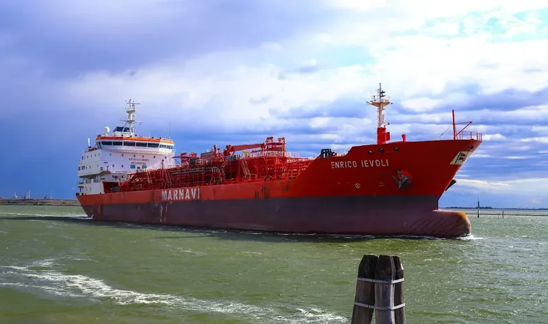 ENRICO IEVOLI Tanker IMO 9188415 photo 7
