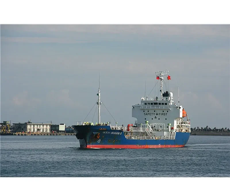 CHERRY 168 Tanker IMO 9190602 photo 3