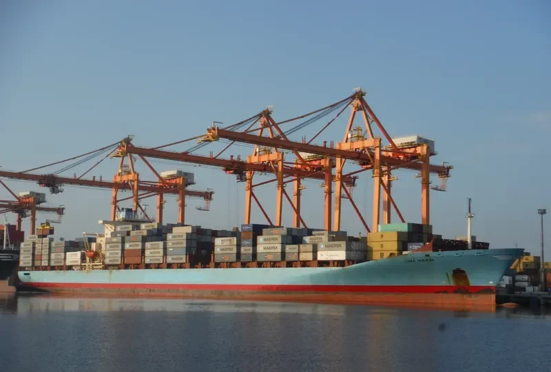 LUNA MAERSK Container Ship IMO 9190781 photo 4