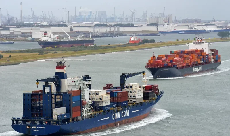 GSL MATISSE Container Ship IMO 9192428 photo 2