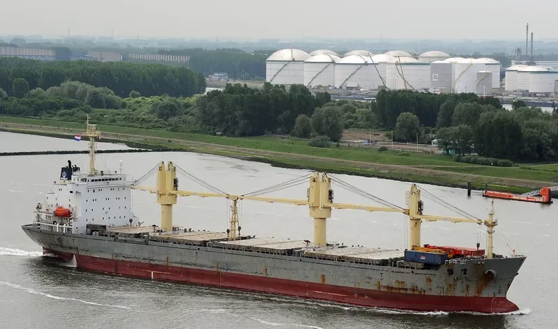 LE LI General Cargo IMO 9192674 photo 3