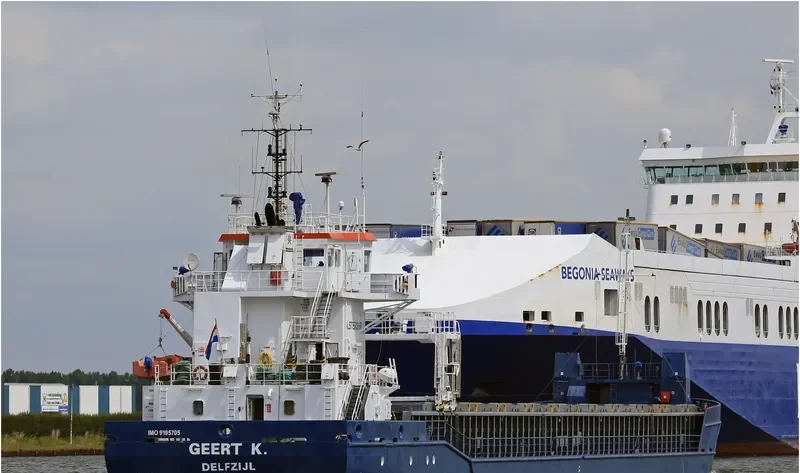 GEERT K. General Cargo IMO 9195705 photo 6