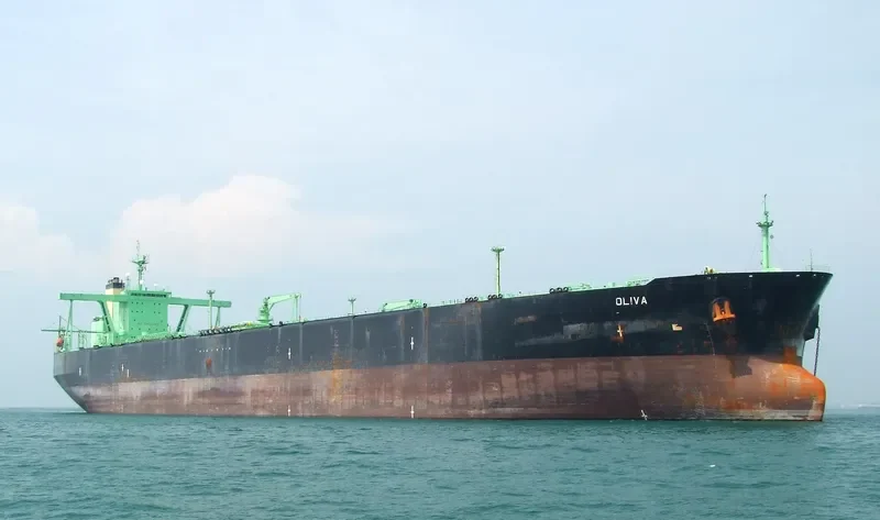ARIAKE Tanker IMO 9196606 photo 9