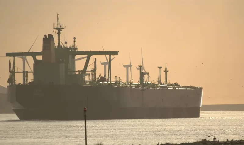 ARIAKE Tanker IMO 9196606 photo 10