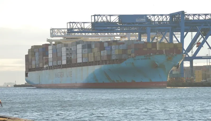 SEALAND WASHINGTON Container Ship IMO 9196852 photo 4
