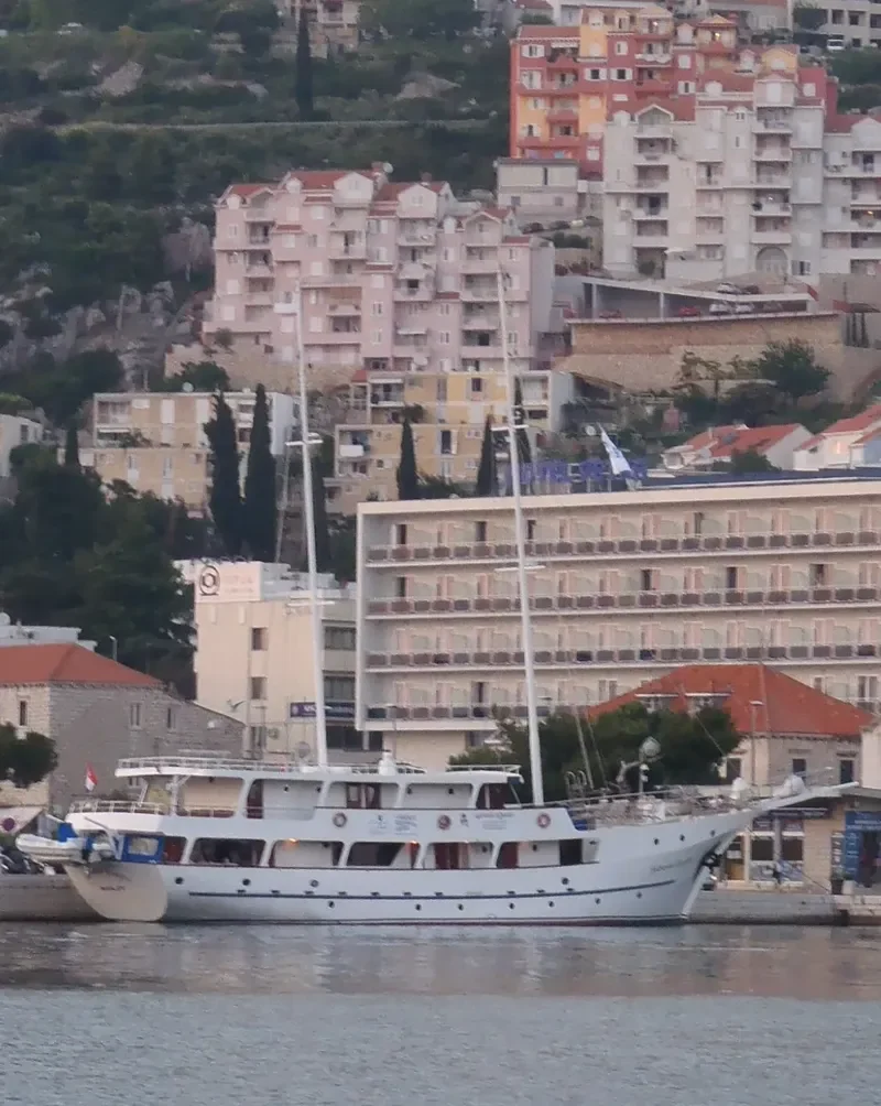 JADRANSKA KRALJICA Passenger Ship IMO 9197325
