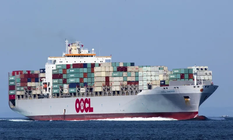 OOCL CHICAGO Container Ship IMO 9199270 photo 7