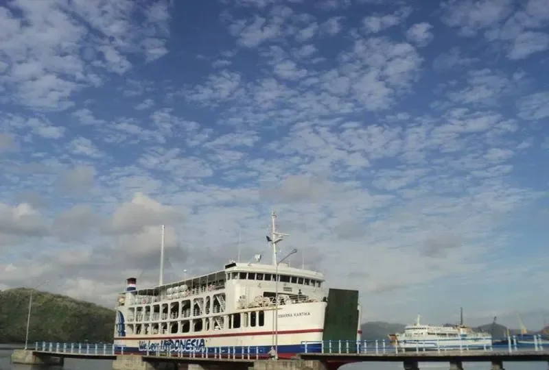 KMP. SWARNA KARTIKA Passenger Ship IMO 9199505 photo 4