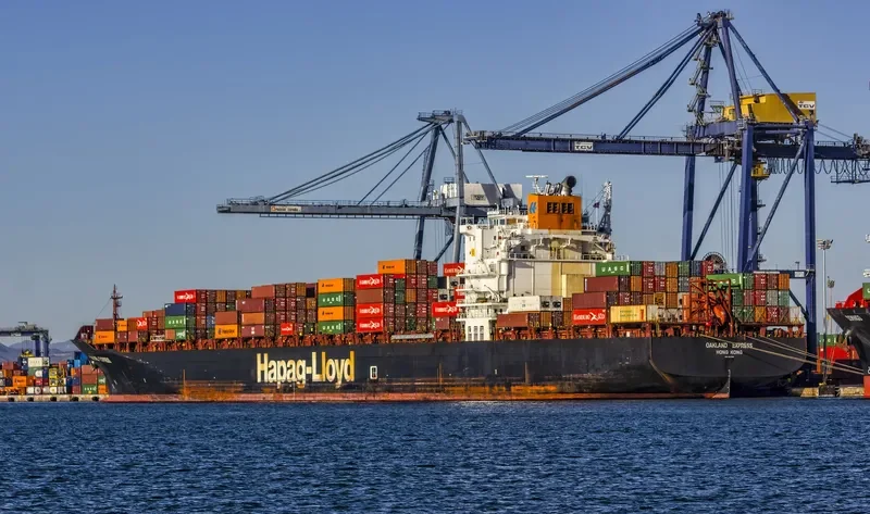 OAKLAND Container Ship IMO 9200811 photo 2