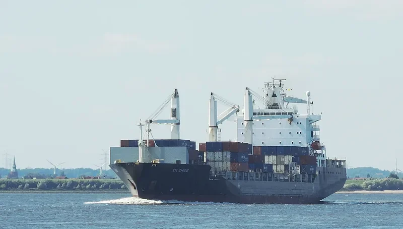 EM OINOUSSES Container Ship IMO 9203514 photo 7
