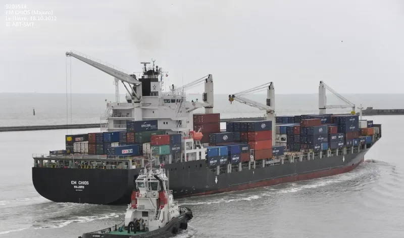 EM OINOUSSES Container Ship IMO 9203514 photo 8