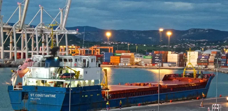 ST.CONSTANTINE General Cargo IMO 9203710 photo 6