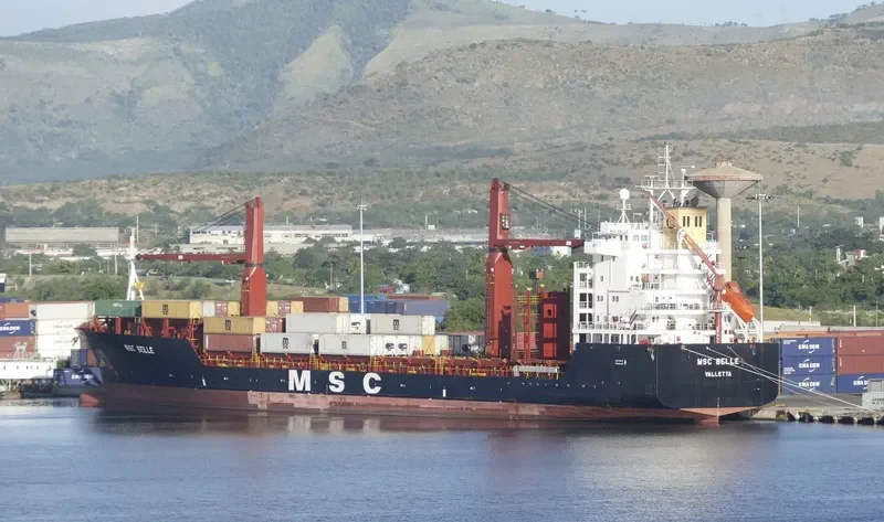 MSC BELLE Container Ship IMO 9203904 photo 2