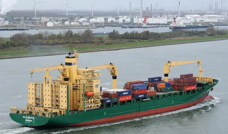 SPIRIT OF MANILA Container Ship IMO 9204972