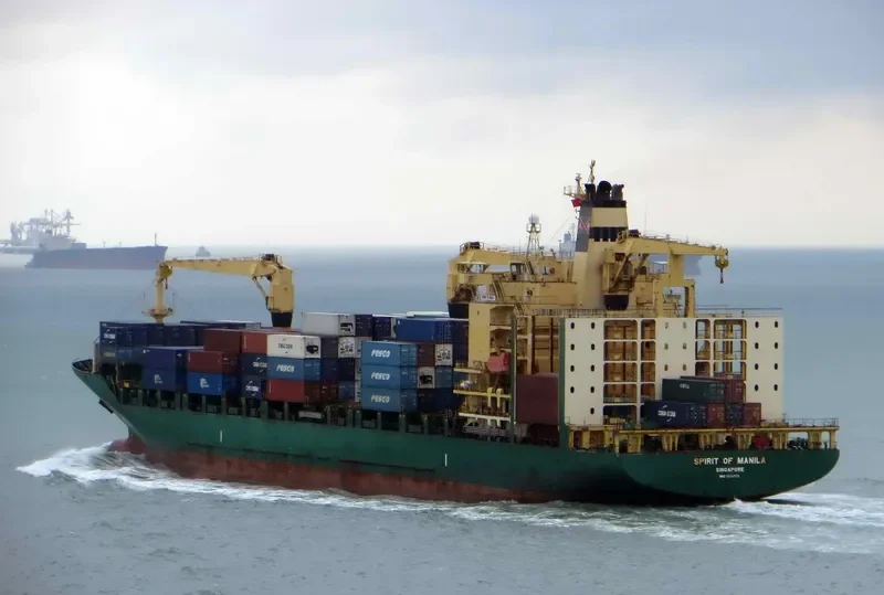 SPIRIT OF MANILA Container Ship IMO 9204972 photo 3