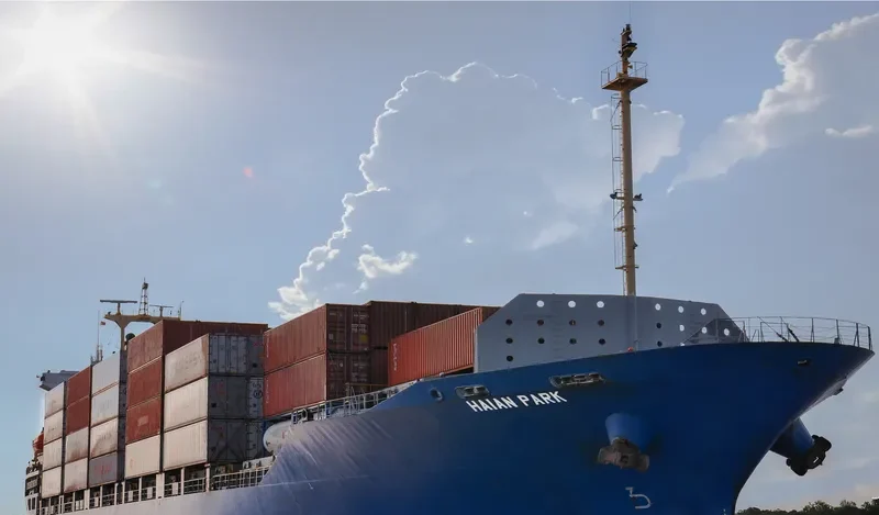 HAIAN PARK Container Ship IMO 9207560 photo 7