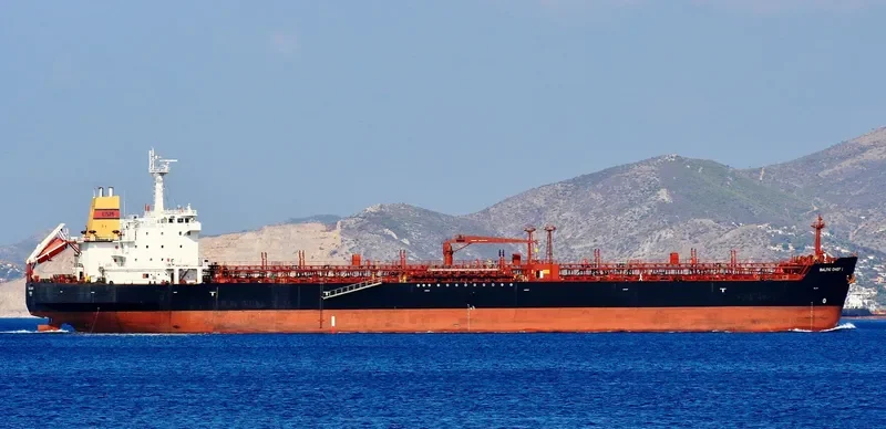 TORO Tanker IMO 9208124 photo 3