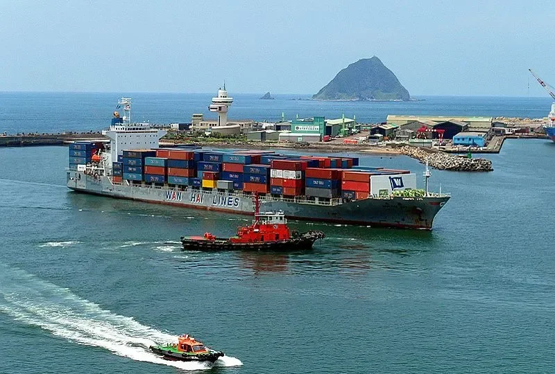 WAN HAI 232 Container Ship IMO 9208162 photo 7