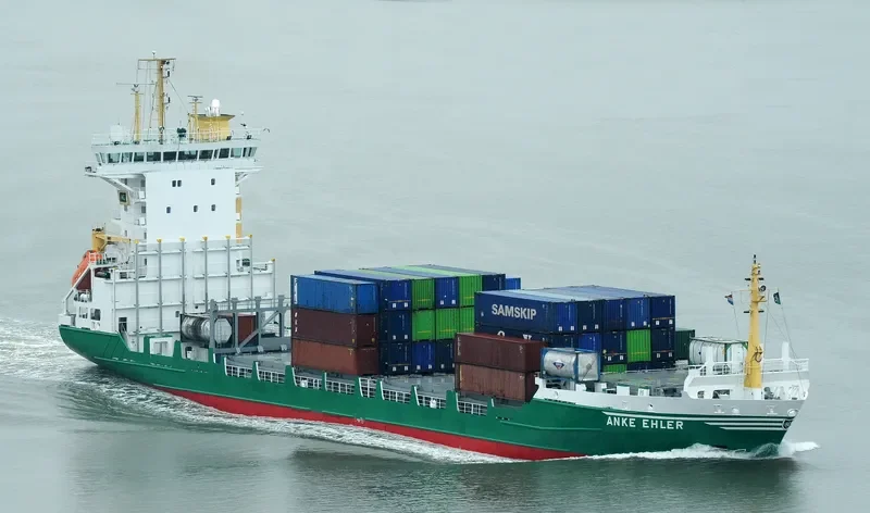 NAYADA Container Ship IMO 9208459 photo 10