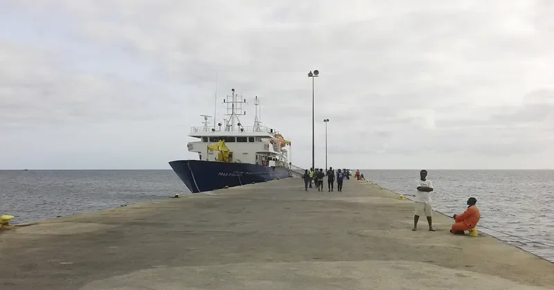 PRAIA D'AGUADA Passenger Ship IMO 9209403 photo 2