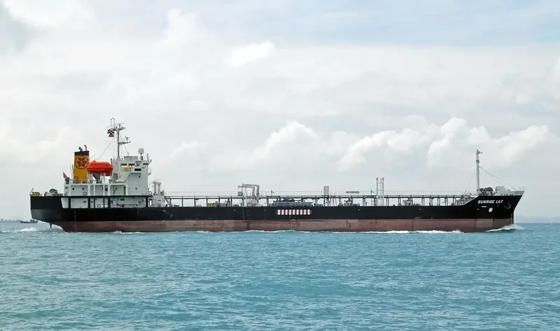 GLOBAL ACE Tanker IMO 9209958 photo 5