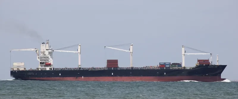 MSC STAR R Container Ship IMO 9210050 photo 12