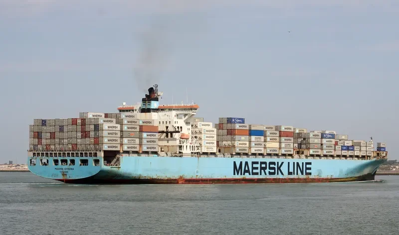 W KYRENIA Container Ship IMO 9211494 photo 4