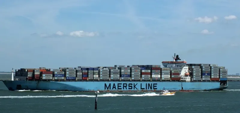 W KYRENIA Container Ship IMO 9211494 photo 10