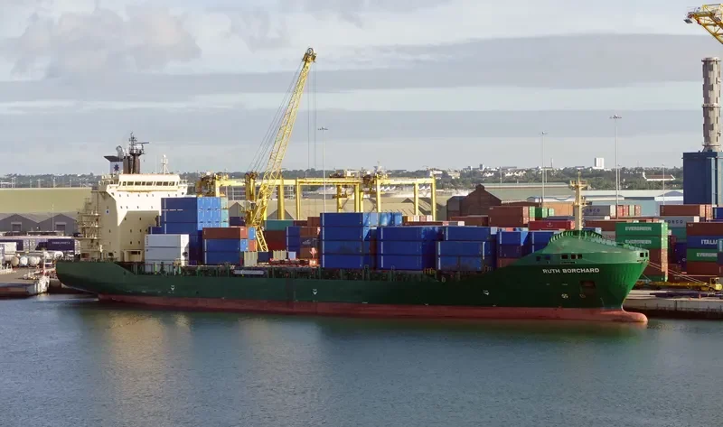 RUTH BORCHARD Container Ship IMO 9212034 photo 6