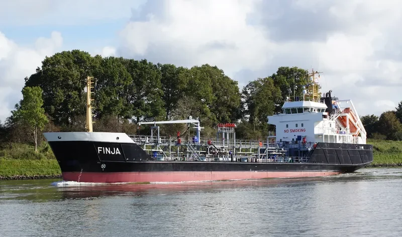 FINJA Tanker IMO 9212345 photo 10
