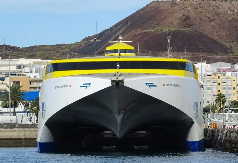 BENTAGO EXPRESS Ro-Ro IMO 9213337 photo 7