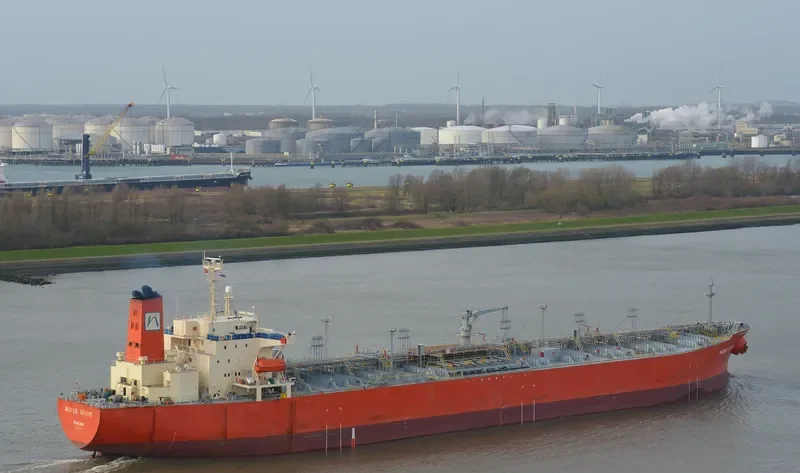 CORAL PEARL Tanker IMO 9213909 photo 7
